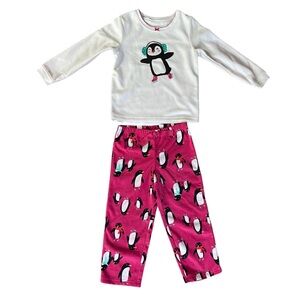 NWOT carters penguin fleece pajamas. 4T